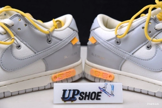 Low Dunk Nike DM1602-103 Lot  29 O-W 0802
